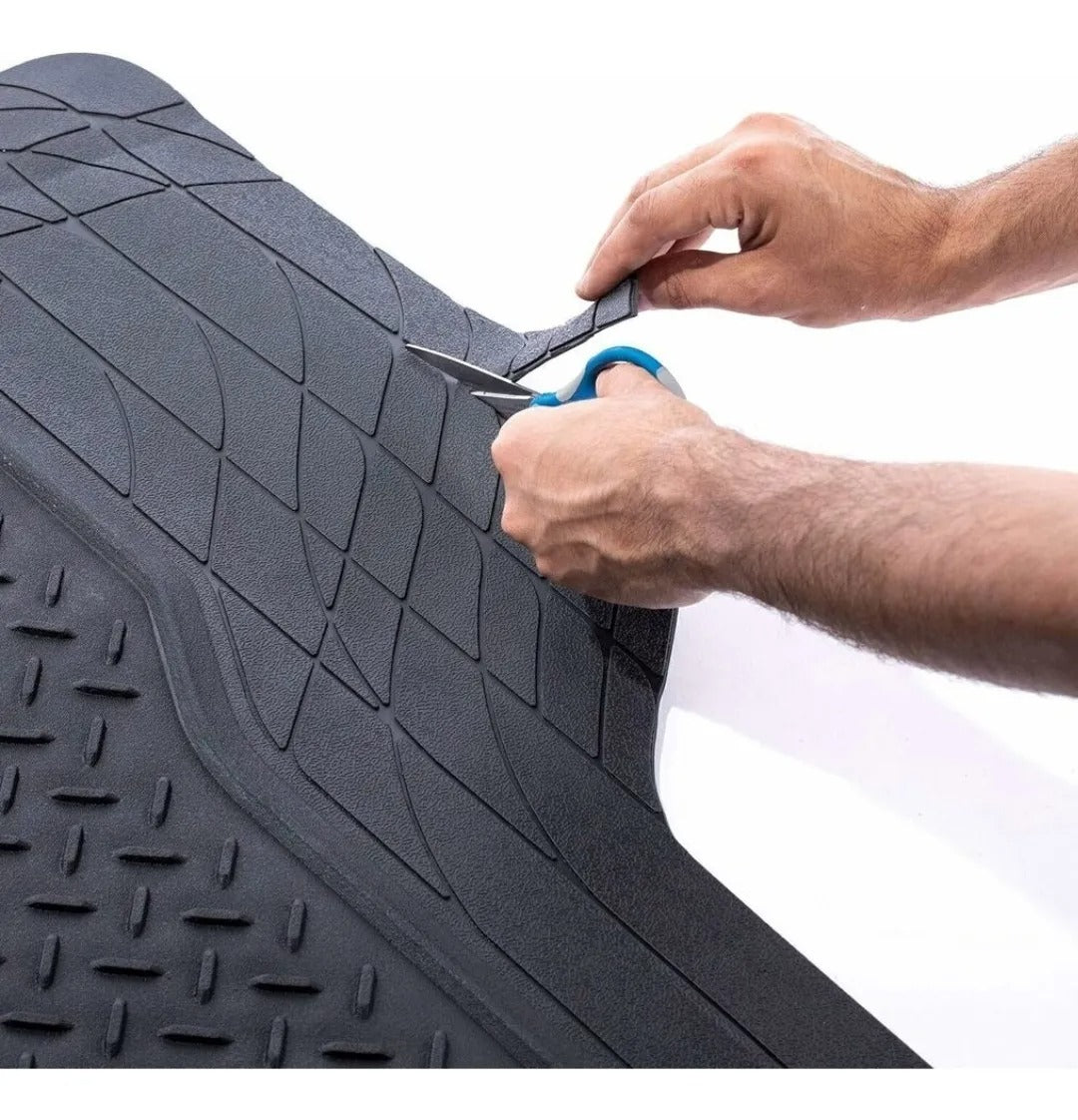 Alfombra de Baúl Universal 138x110 cm – Goma Antideslizante-Alfombras Universales-Multishop Uruguay