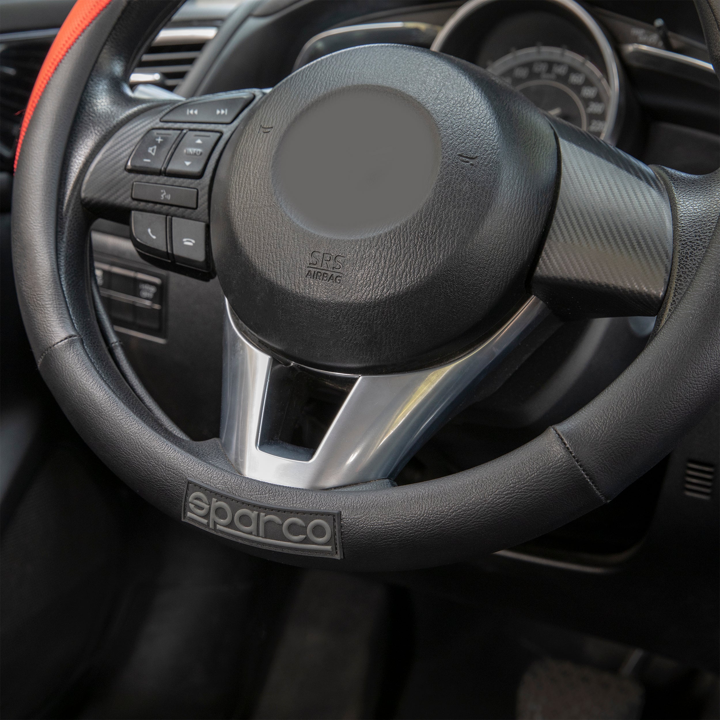 Cubrevolante Sparco Negro 38 cm + Almohadillas de Cinturón-Cubrevolantes-Multishop Uruguay