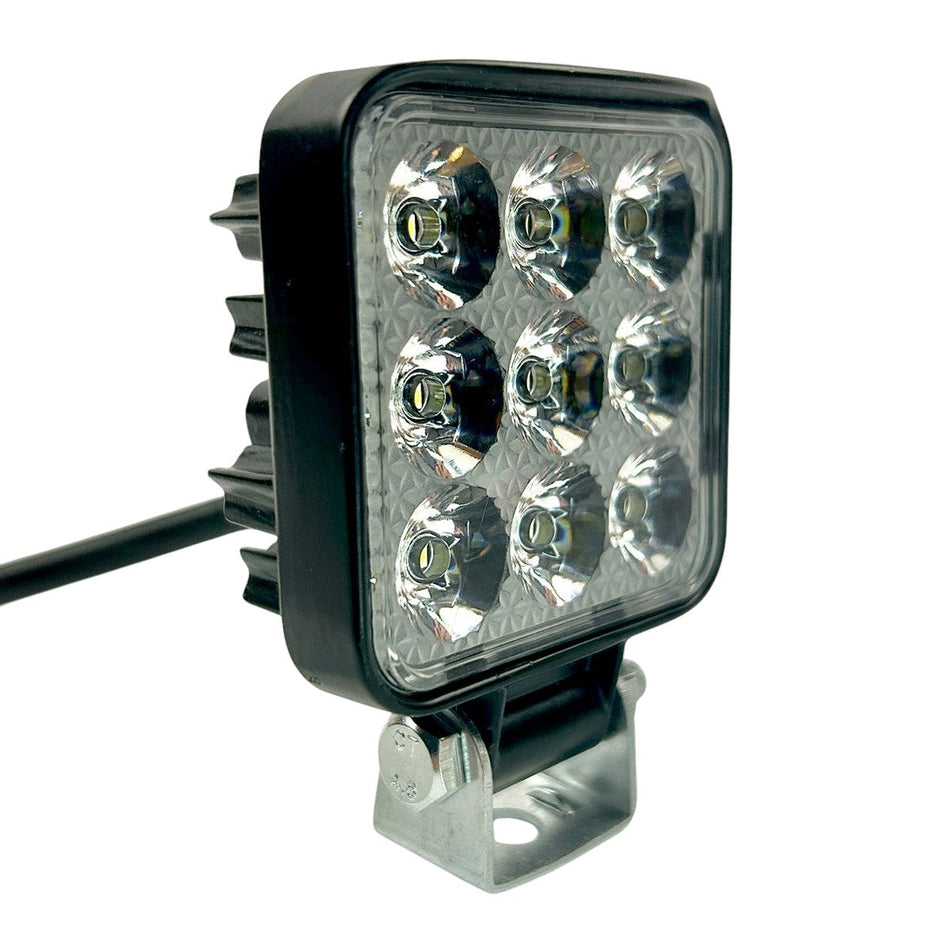 Faro Caminero 9 LED 27W 12/24V Compacto y Potente-Faro Caminero-Multishop Uruguay