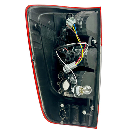 Faro Trasero Nissan Frontier Np300 2015/2021 Der-Faros Traseros-Multishop Uruguay