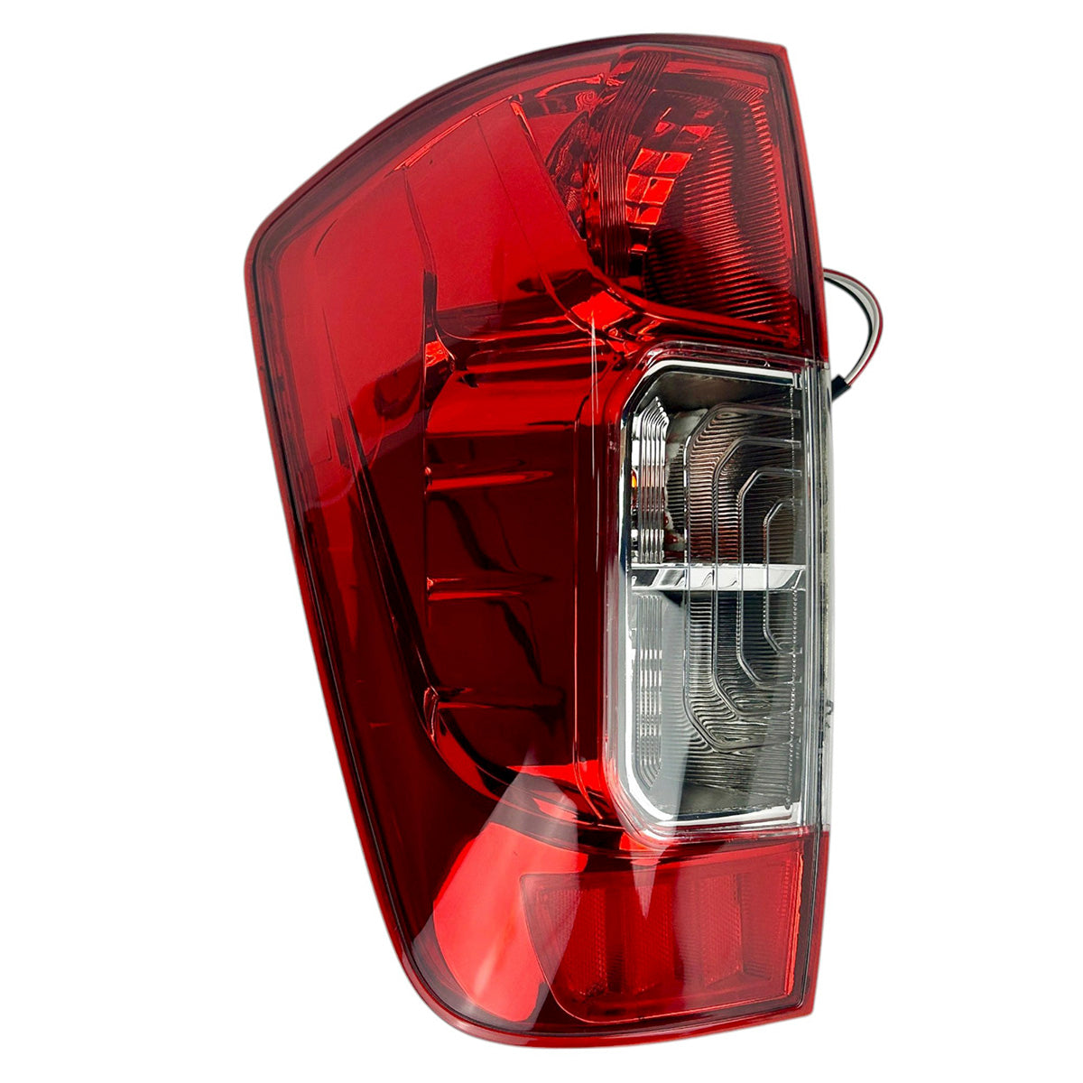 Faro Trasero Nissan Frontier Np300 2015/2021 Izq-Faros Traseros-Multishop Uruguay