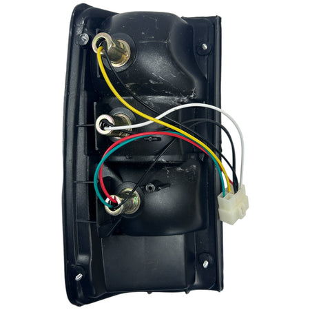 Farol Trasero Der Hilux 2.4 90/-Faros Traseros-Multishop Uruguay