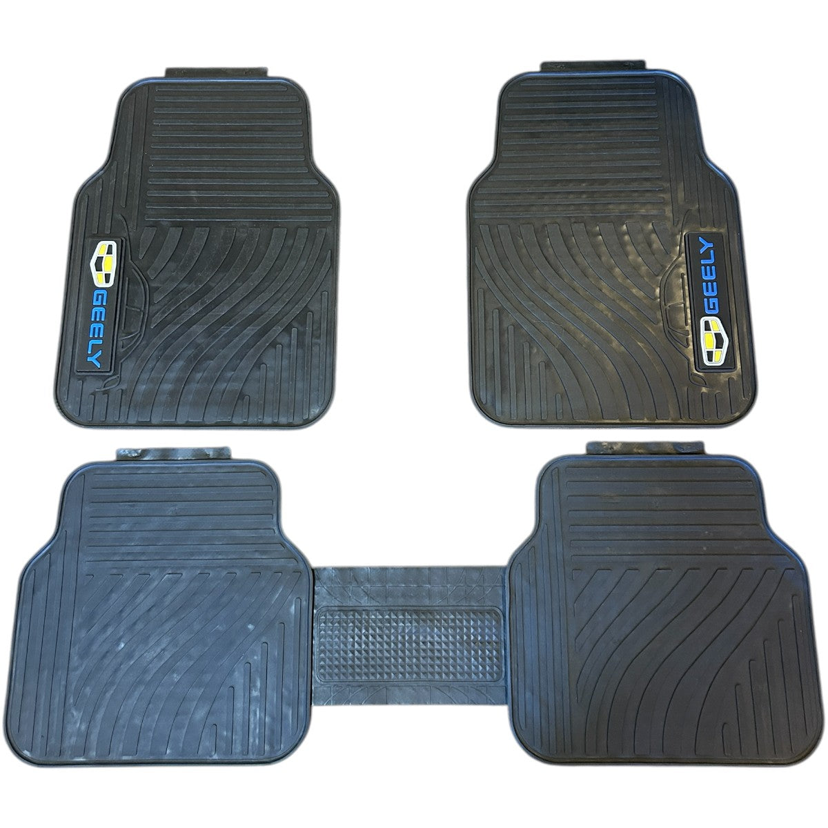Juego de Alfombras Geely para autos en goma-Alfombras Geely-Multishop Uruguay