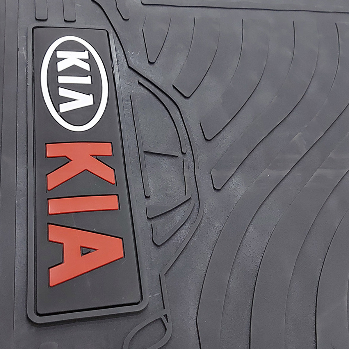 Juego de Alfombras KIA para autos en goma-Alfombras Kia-Multishop Uruguay